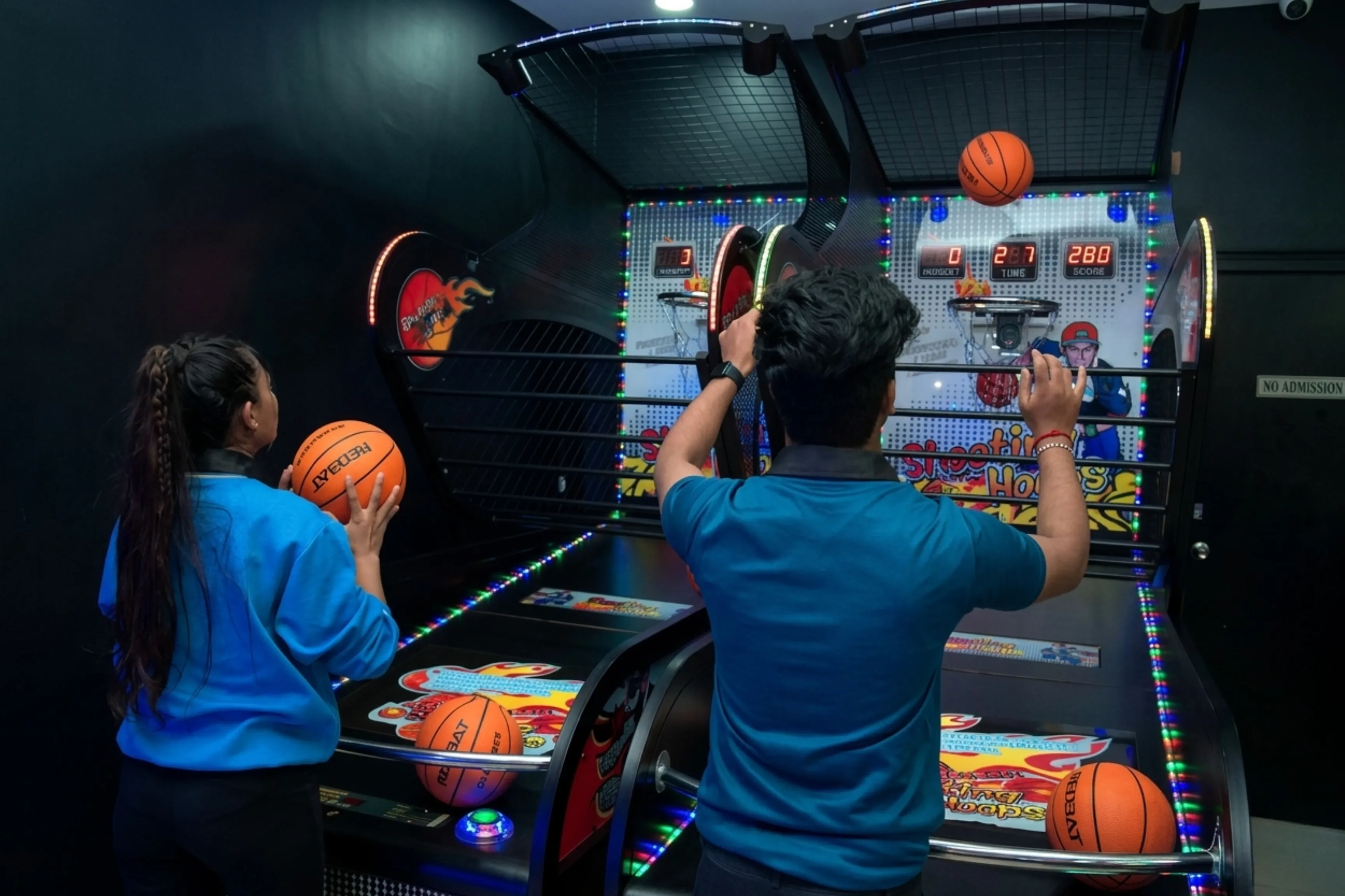 Game Xtreme arcade Hyderabad HITEC City — gallery photo 10